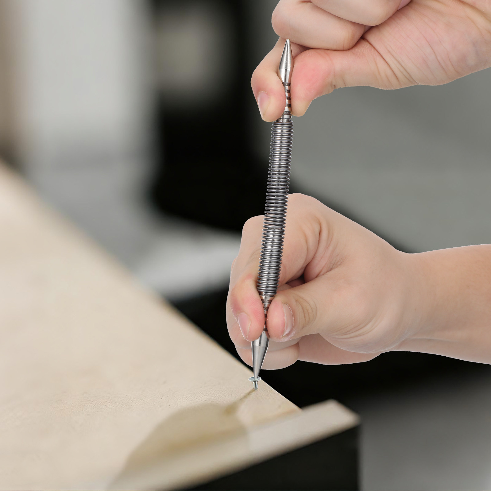 Woodworking Finishing - Kleiner, leichter Feder-Nagelsetzer aus Stahl –