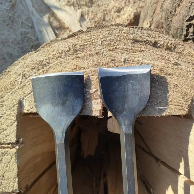 Woodworking Hammer - Großes Holzfass zur Herstellung spezieller halbrunder
