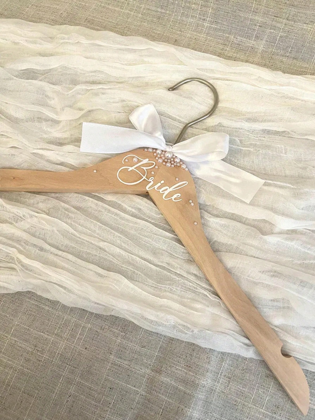 Woodworking Women - Holz-Brautkleiderbügel mit Kunstperlen, elegante Hochzeitsdekoration, ideales